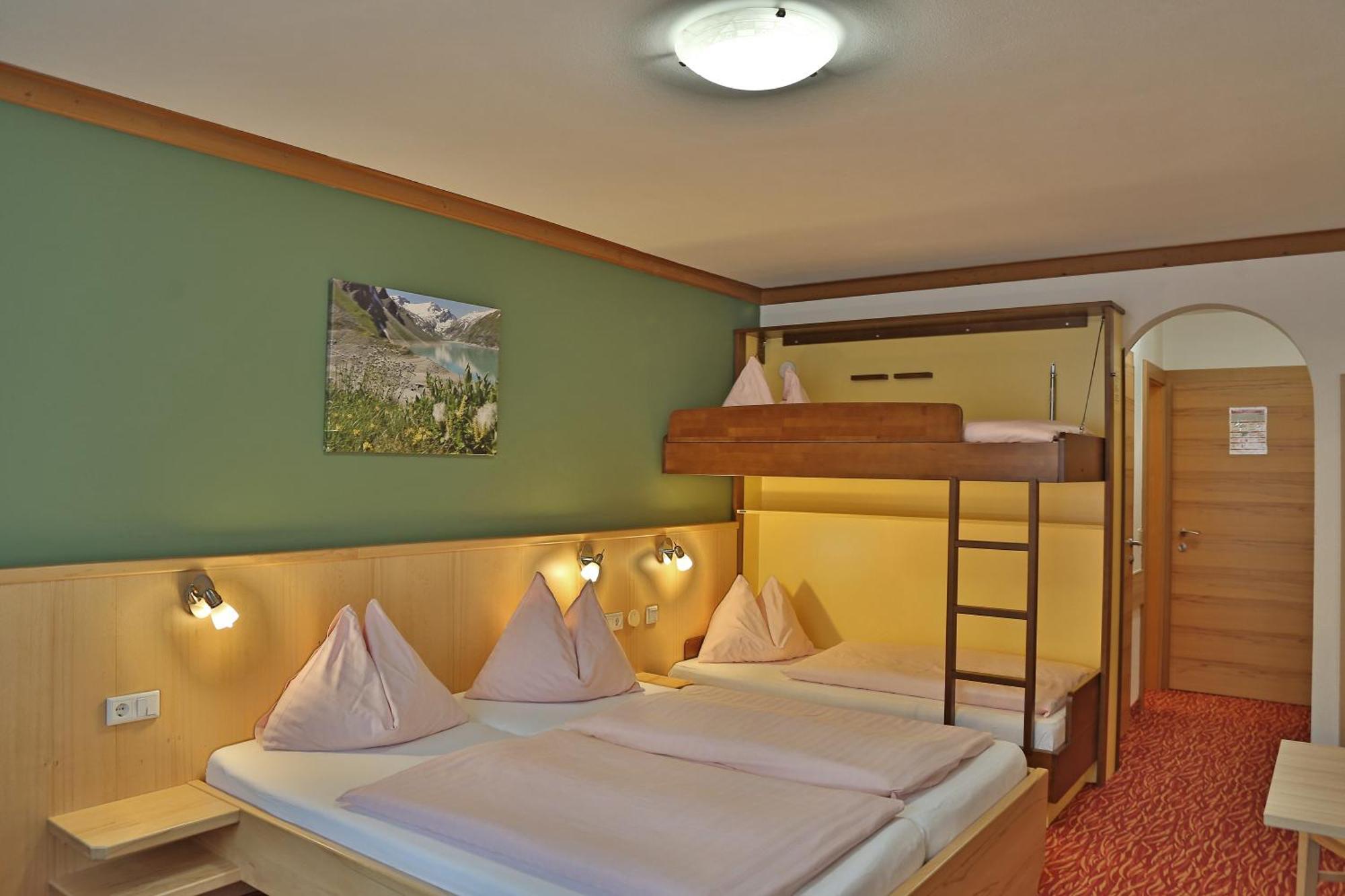קפרון Eschenhof Bed & Breakfast מראה חיצוני תמונה