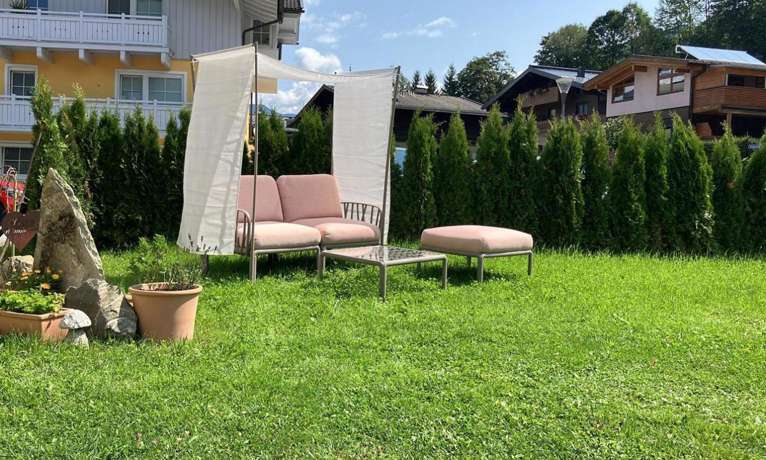 קפרון Eschenhof Bed & Breakfast מראה חיצוני תמונה