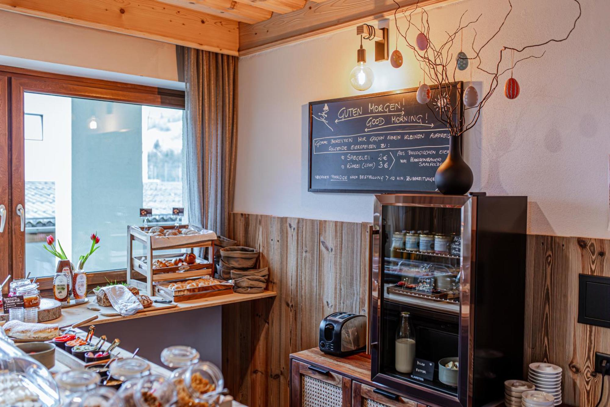קפרון Eschenhof Bed & Breakfast מראה חיצוני תמונה