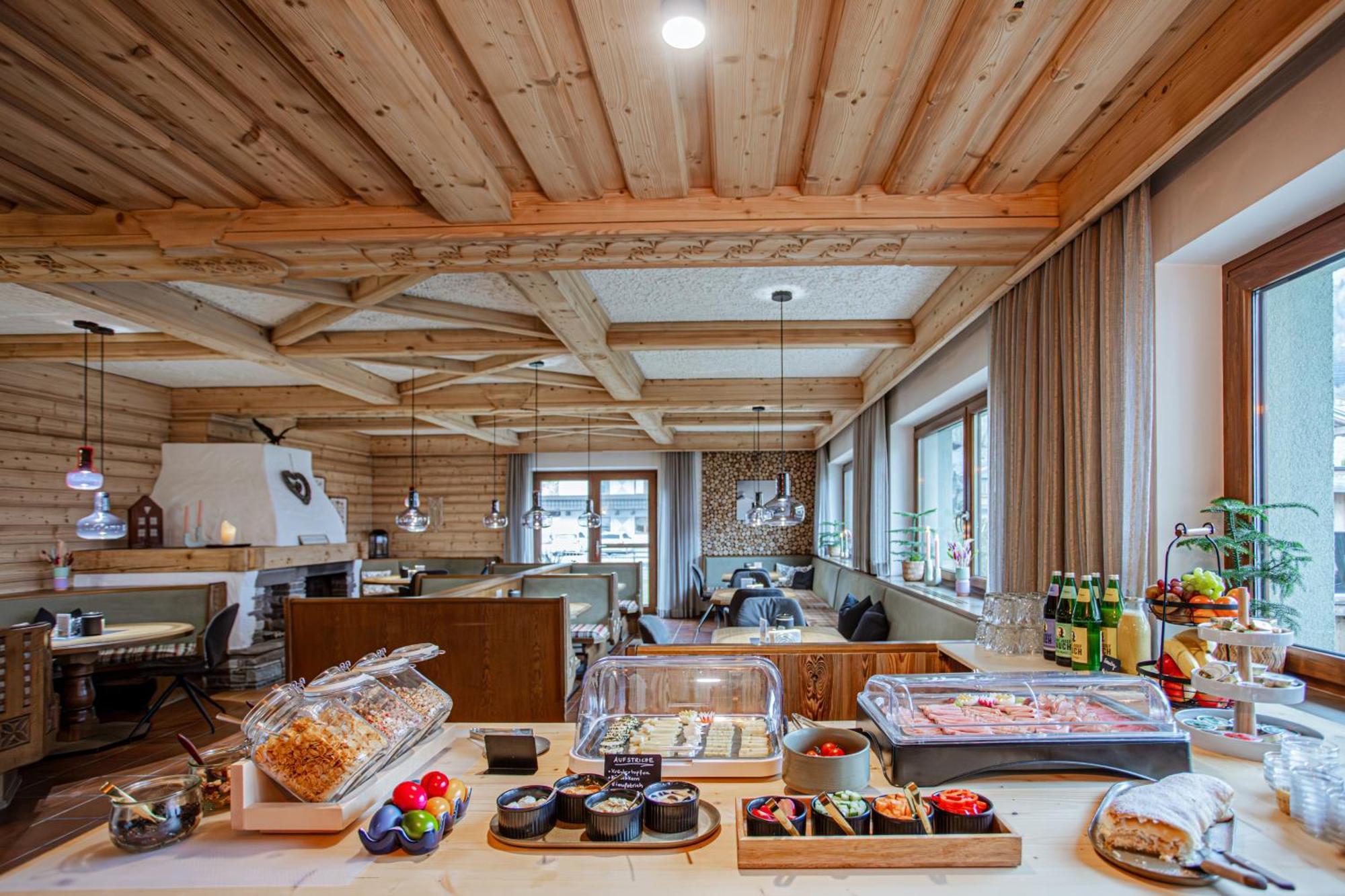 קפרון Eschenhof Bed & Breakfast מראה חיצוני תמונה